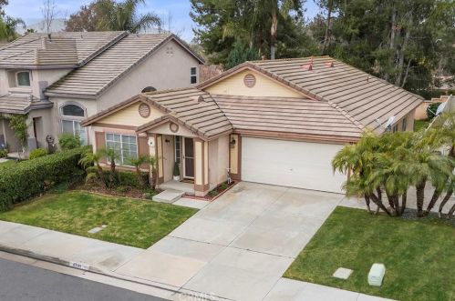 43199 Camino Caruna, Temecula, CA 92592-3811