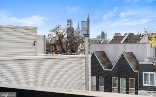 1409 30 St, Philadelphia PA 19121-1101 exterior