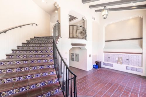 800 Abel St, Milpitas CA  95035-8693 exterior