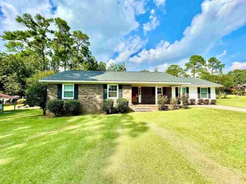 105 Edwina Dr, Statesboro, GA 30461-6846