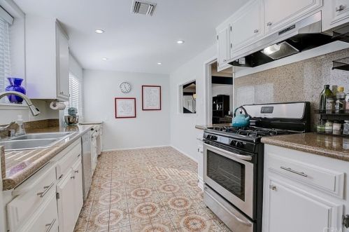 1535 Randall St, Glendale CA  91201-2746 exterior