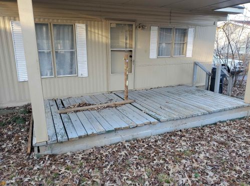80 James Cir, Hampton, GA 30228-1964