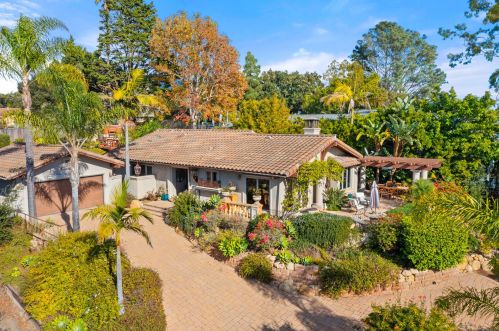 1318 Kenwood Rd, Santa Barbara, CA 93109-1223