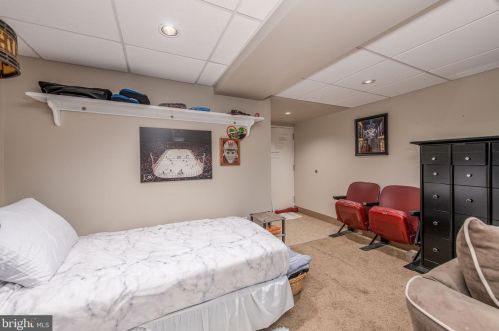 2947 Juniper St, Philadelphia PA  19148-4950 exterior