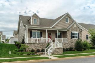 591 Prince George Dr, Lancaster, PA 17601-8801
