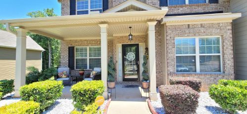 2111 Ginger Lake Dr, Conyers GA  30013-7523 exterior