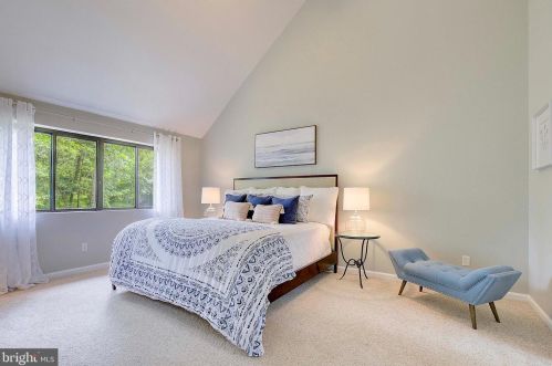 285 Michener Ct, Severna Park MD 21146-2051 exterior