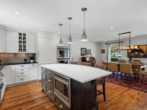 6940 Olive Way, Englewood CO 80112-1124 exterior