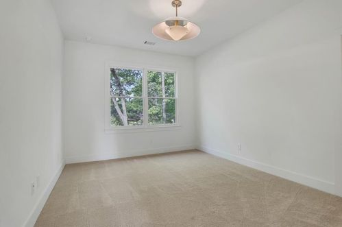 3080 Jefferson St, Atlanta GA  30341-3227 exterior