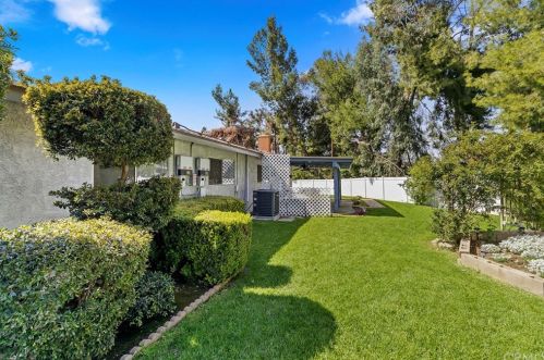 4280 Watkins Dr, Riverside CA  92507-4874 exterior