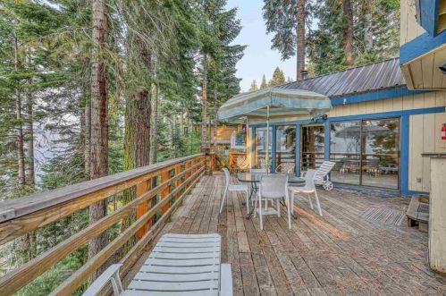 14270 Shr Dr, Truckee CA  96161-3430 exterior