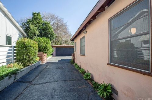 1828 Canada Blvd, Glendale CA  91208-2610 exterior