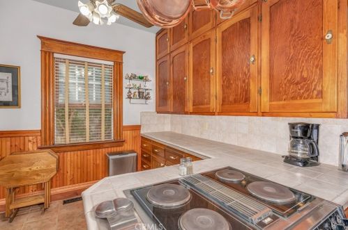 411 J St, Los Banos CA 93635-4142 exterior