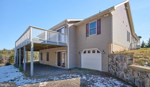 345 Journey Ln, Berkeley Springs WV exterior