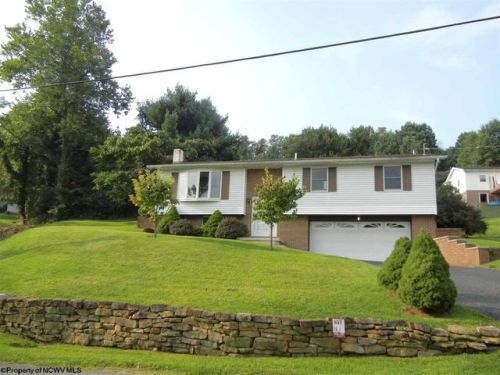 401 Shawnee Dr, Morgantown, WV 26508-0910
