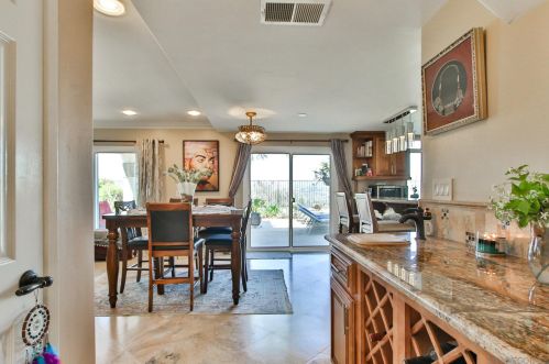 11960 Calle Suntuoso, San Diego, CA 92128-3217