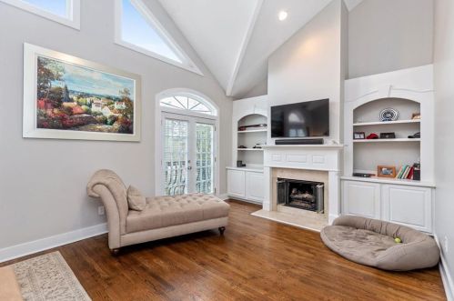2464 Brookhaven Hts Ct, Atlanta GA  30319-5243 exterior