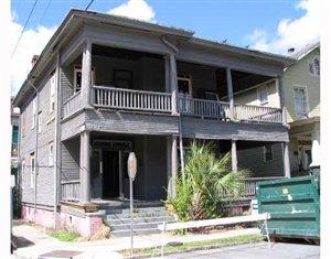 220 33rd St, Savannah GA  31401-7514 exterior
