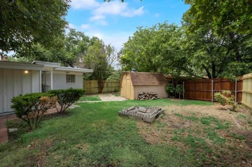 8332 Carrick St, Fort Worth TX  76116-6818 exterior