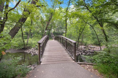 1019 Minnehaha Pkwy, Minneapolis MN  55419-1167 exterior