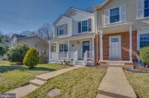 13032 Quander Ct, Woodbridge, VA 22193-4540