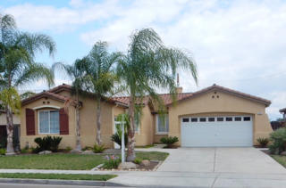 984 Pinewood Ave, Tivy Valley, CA 93657-8756
