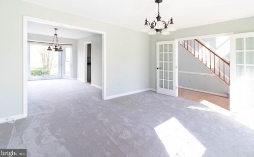 13994 Hollow Trunk Ct, Gainesville, VA 20155-1763