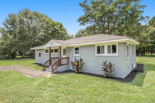 55 Maddox Rd, Locust Grove, GA 30248-4145