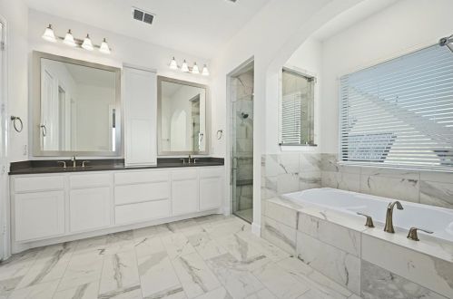 15200 Dorothy Dr, Austin TX  78734-6264 exterior