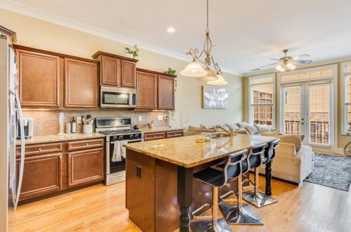 2158 Havenwood Trl, Atlanta GA  30319-4018 exterior