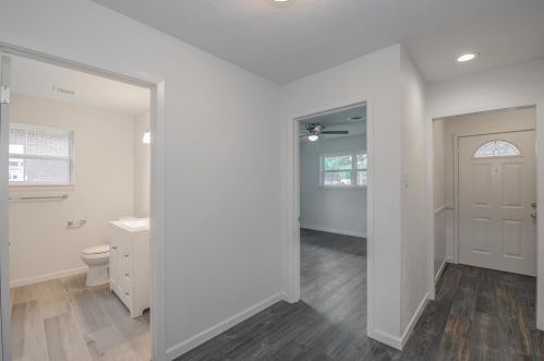 2250 Capri Dr, Fort Worth TX  76114-1949 exterior