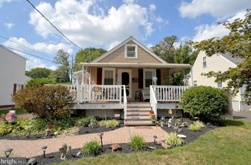 102 Woodland Ave, Trenton, NJ 08638-2555