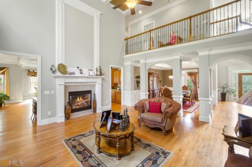 2014 Fontainbleau Dr, Conyers GA  30094-4811 exterior