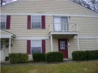 1323 Surrey Ln, Marietta, GA 30008-3632