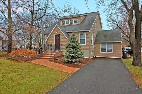 74 Ardmaer Dr, Bridgewater, NJ 08807-2763