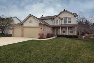 410 Windsor Dr, Oswego, IL 60543-9202