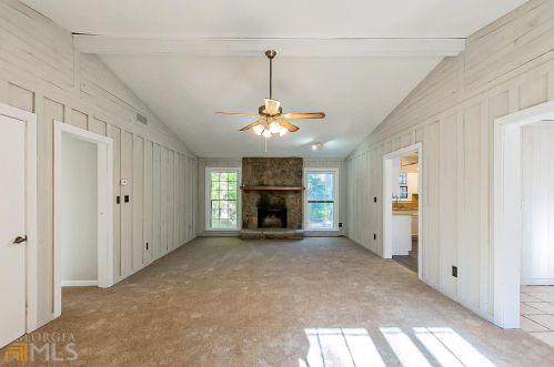 2335 Rolling Acres Ct, Conyers GA  30094-6130 exterior