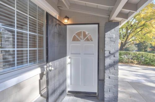 6907 Palm Ave, Fair Oaks, CA 95628-3241