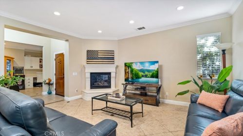 16163 Setting Sun Cir, Riverside CA  92503-0527 exterior