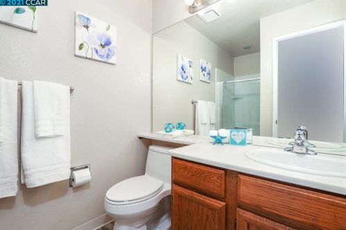 9 Mozden Ln, Concord CA  94523-3377 exterior