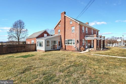 1394 Seven Valleys Rd, York, PA 17408-8874