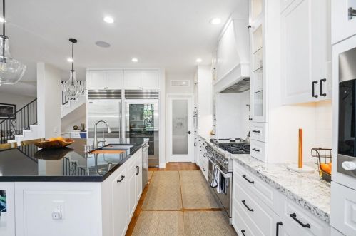 7499 Via De Fortuna, Carlsbad, CA 92009-6939