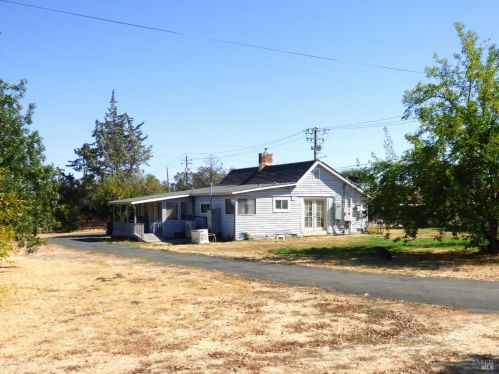 3315 Aldridge Rd, Vacaville, CA 95688-9330