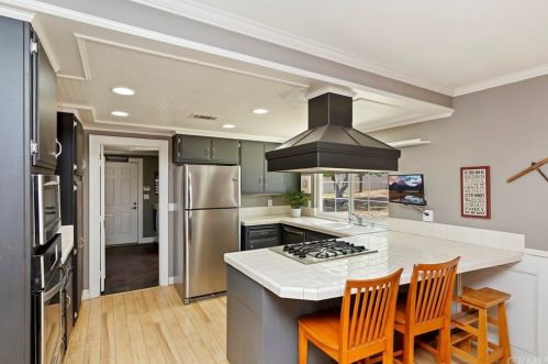 20101 Camino Del Sol, Riverside CA  92508-2423 exterior