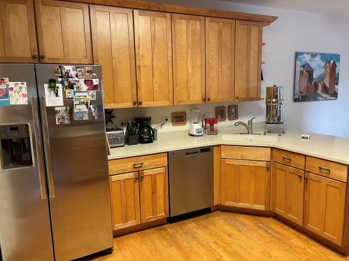 1511 Boulder Ln, Bull Valley, IL 60098-6411
