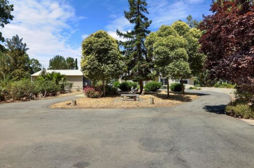 11692 Kirkwood St, Clay, CA 95638-9766