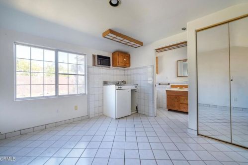 1343 Spazier Ave, Glendale CA  91201-1149 exterior