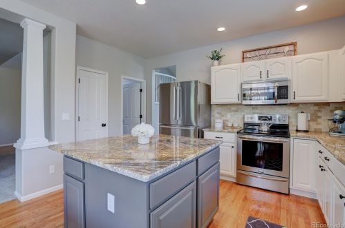 16122 Hollyridge Dr, Parker CO  80134-2553 exterior