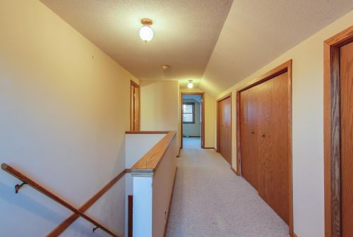 987 Hall Ave, Saint Paul MN  55118-1421 exterior