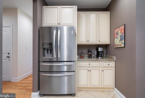 365 Prado Way, Berkeley Springs WV  25411-3264 exterior